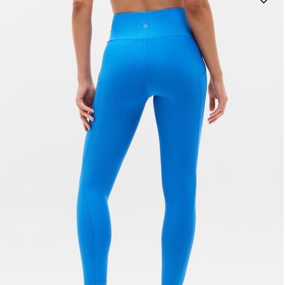 Athleta Internal Stash 7/8 Leggings, size large in the color Breaker (blue) - Picture 5 of 6